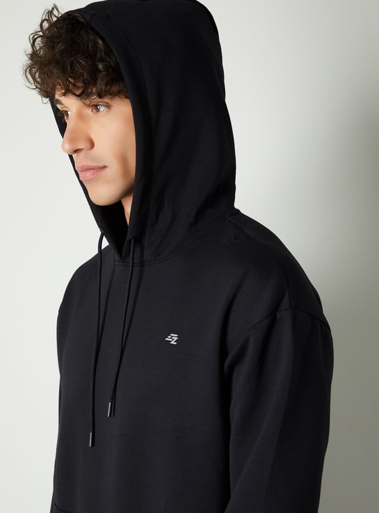 Men Solid Hooded Sweatshirt