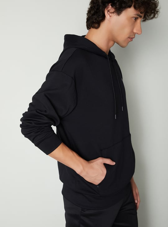 Men Solid Hooded Sweatshirt