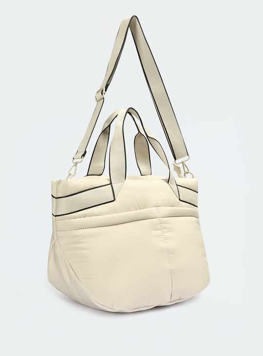 Women Solid Duffle Bag
