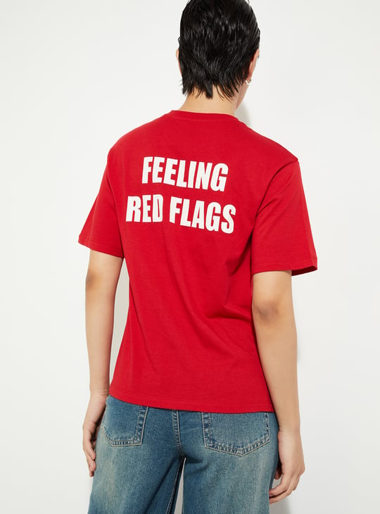 URB_N Women Relaxed Fit Typographic Print T-shirt