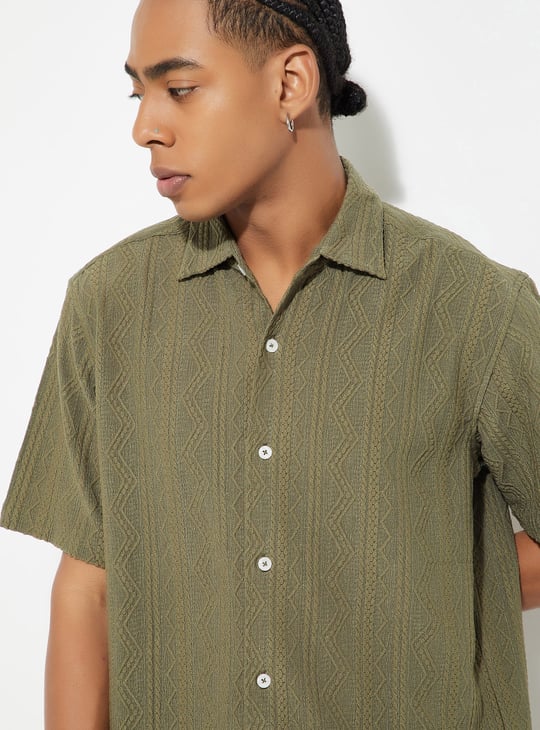 URB_N Men Embroidered Relaxed Fit Resort Shirt
