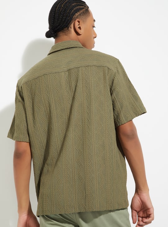 URB_N Men Embroidered Relaxed Fit Resort Shirt