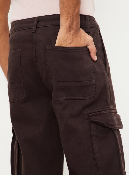 Men Solid Straight Fit Cargo Jeans