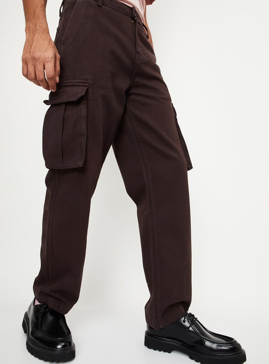 Men Solid Straight Fit Cargo Jeans