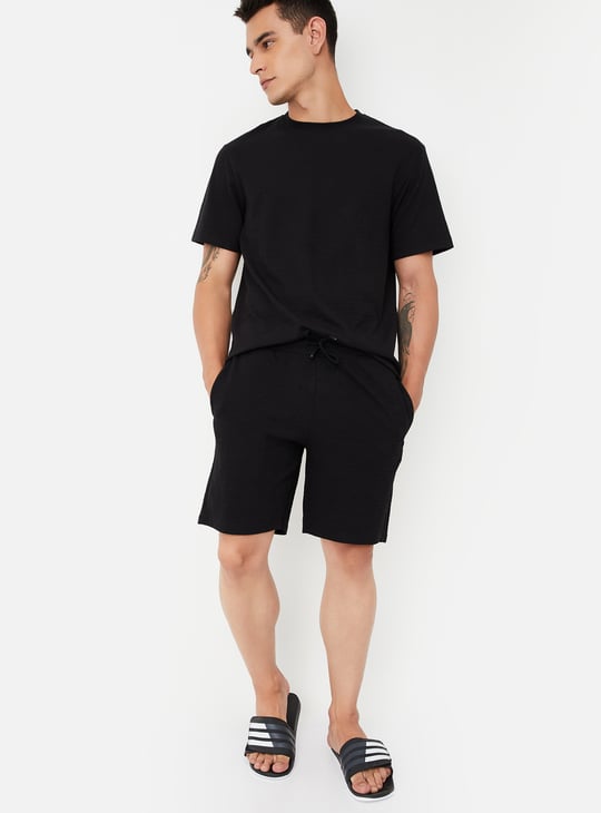 Men Textured T-shirt