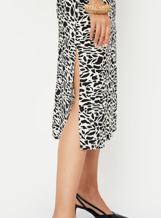 Women Printed Belted Shirt Dress