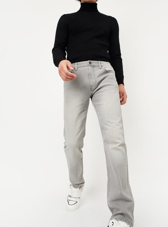 Men Regular Fit Washed Jeans