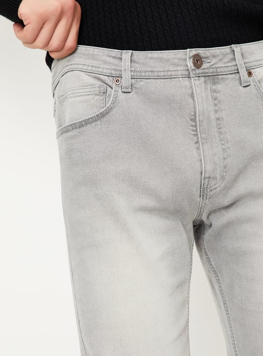 Men Regular Fit Washed Jeans