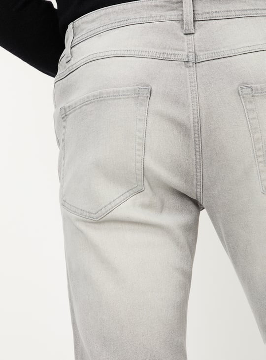 Men Regular Fit Washed Jeans