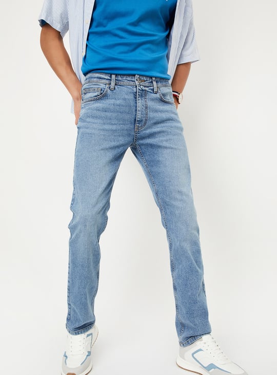 Men Regular Fit Washed Jeans
