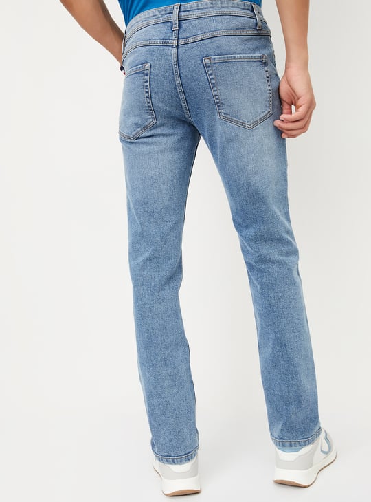 Men Regular Fit Washed Jeans