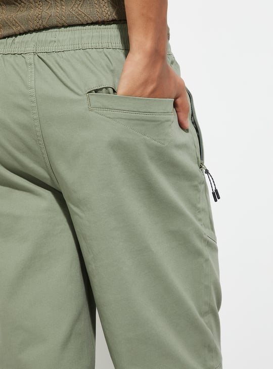 URB_N Men Textured Relaxed Fit Joggers