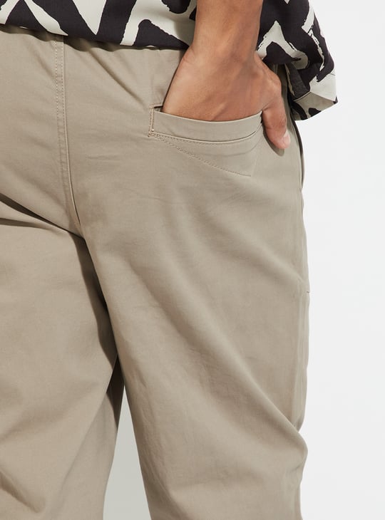 URB_N Men Textured Relaxed Fit Joggers