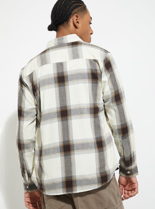 URB_N Men Checked Regular Fit Shirt