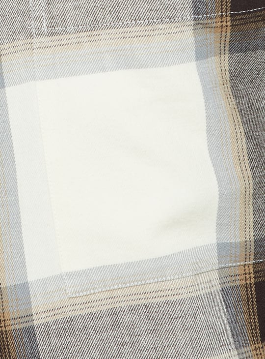 URB_N Men Checked Regular Fit Shirt