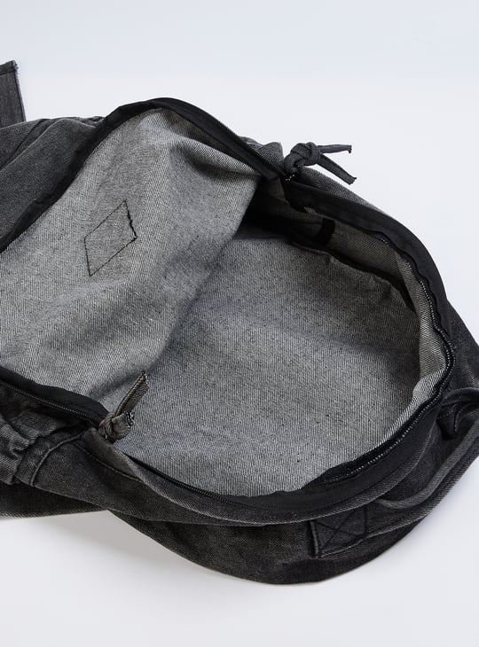 Men Textured Backpack