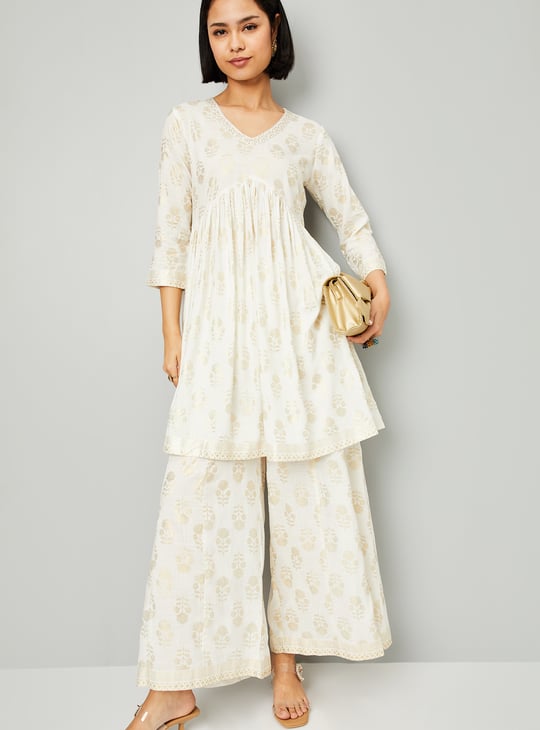 Kalki x Max Women Foil Print Kurta Set