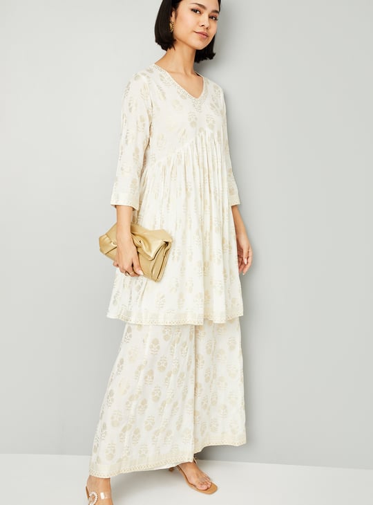 Kalki x Max Women Foil Print Kurta Set