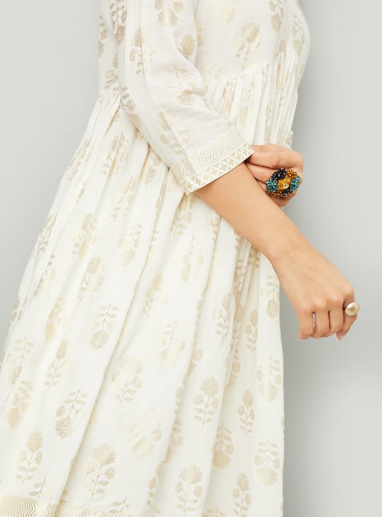 Kalki x Max Women Foil Print Kurta Set