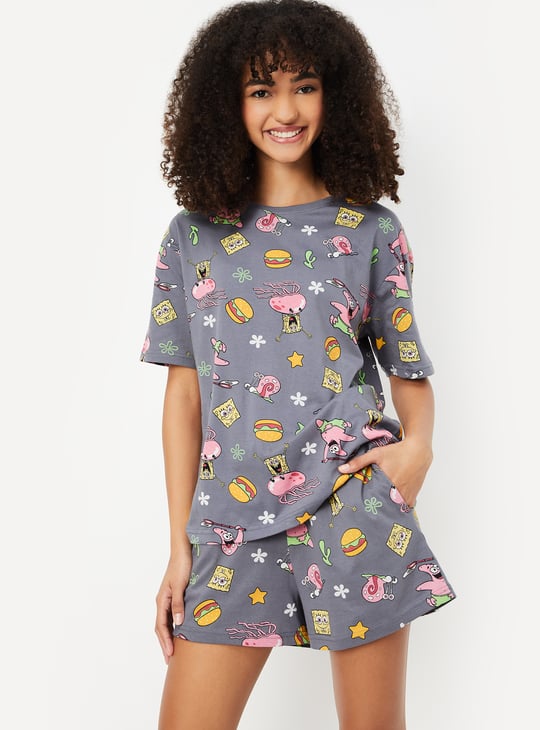 Women SpongeBob Print Shorts Set
