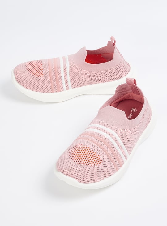 Girls Mesh Slip-On Sports Shoes