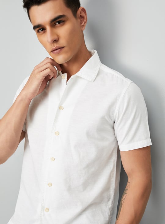 Men Solid Slim Fit Linen Shirt