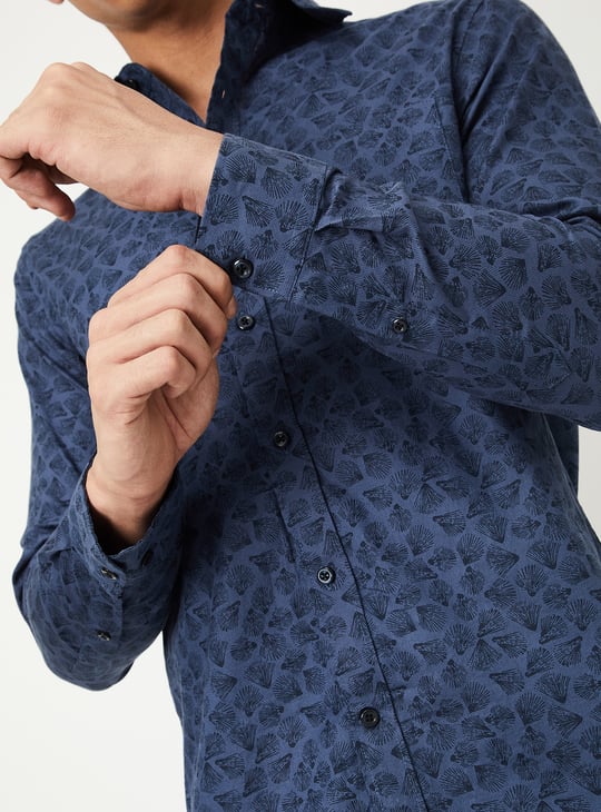 Men Printed Slim Fit Shirt