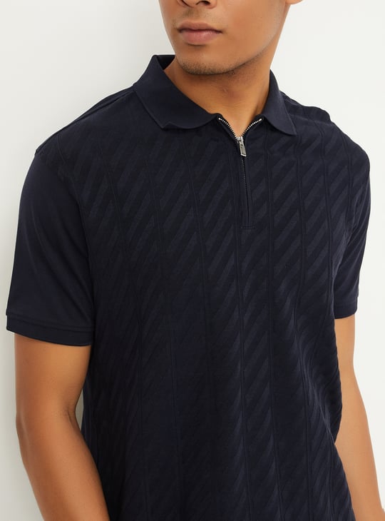 Men Textured Regular Fit Polo T-shirt