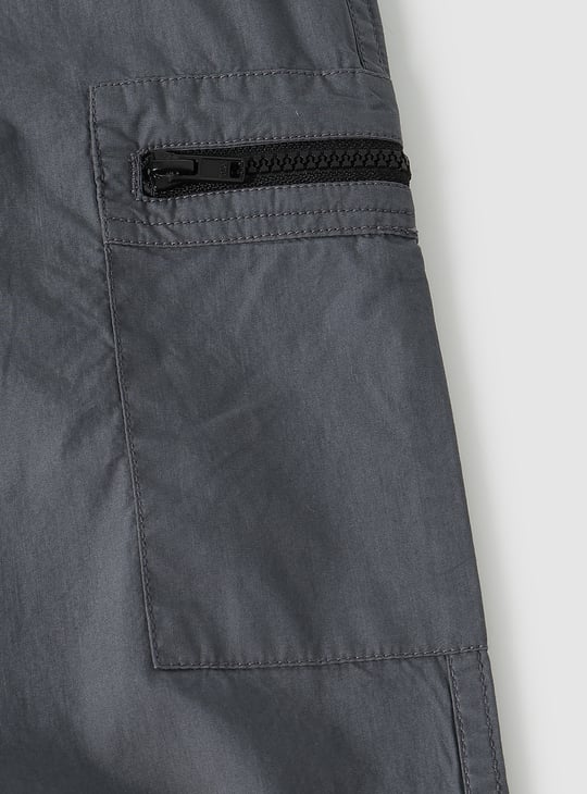 Boys Solid Relaxed Fit Cargo Trousers