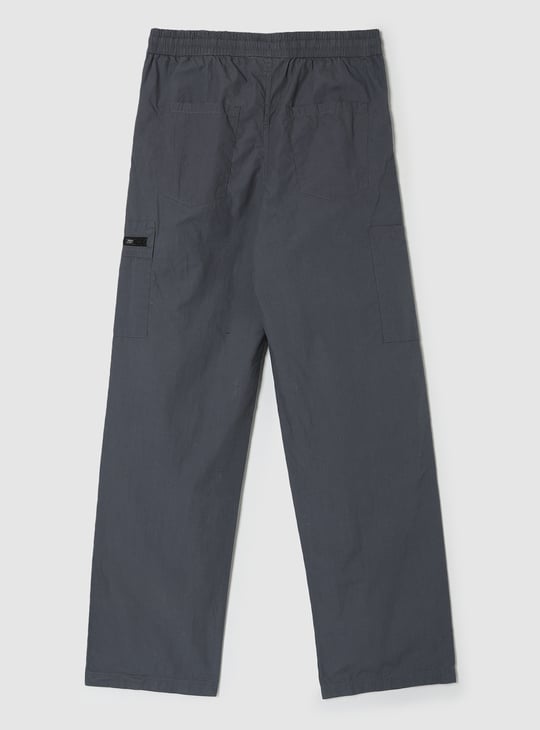 Boys Solid Relaxed Fit Cargo Trousers