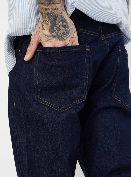 Men Solid Regular Fit Jeans