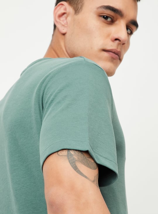 Men Premium Soft Touch Crew Neck T-shirt