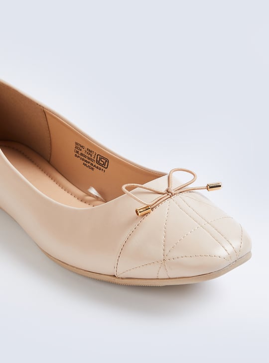 Women Textured Ballerinas with Bow