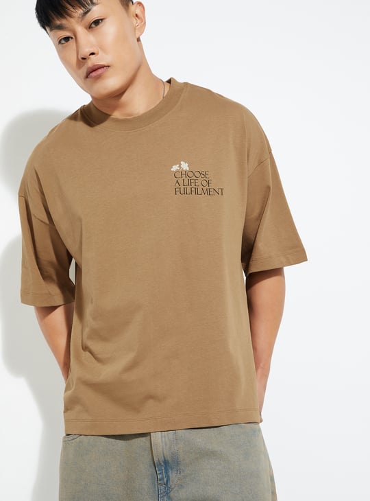 URB_N Men Back Print Boxy Fit T-shirt