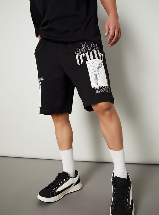 Men Printed Relaxed Fit Shorts