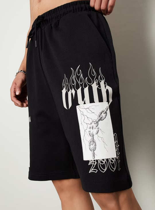 Men Printed Relaxed Fit Shorts