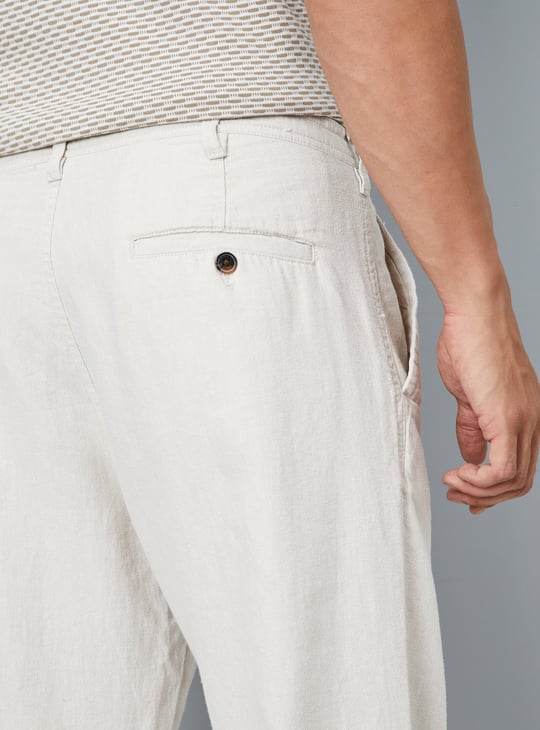 Men Solid Straight Linen Chinos