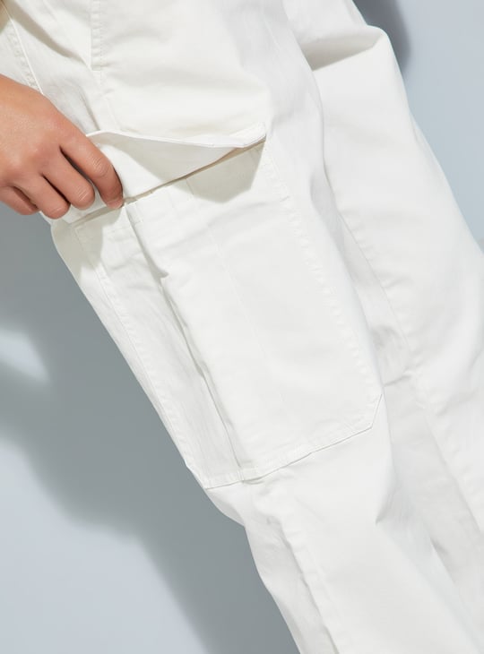 URB_N Men Solid Cargo Trousers