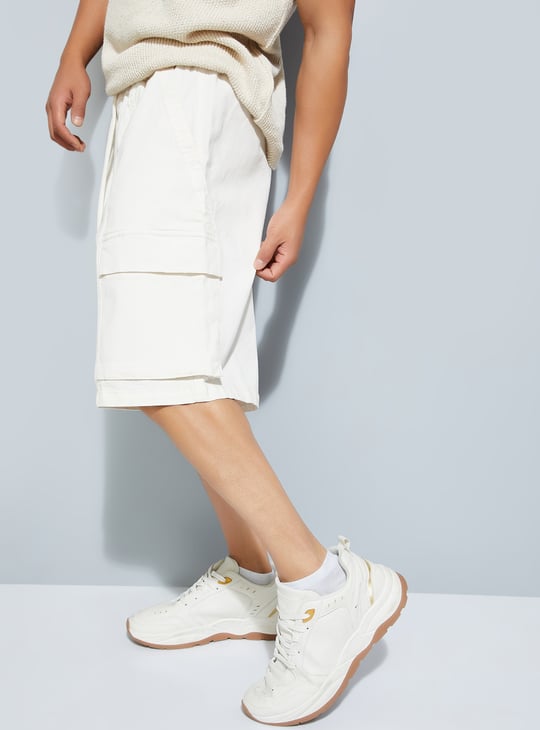 URB_N Men Solid Cargo Shorts