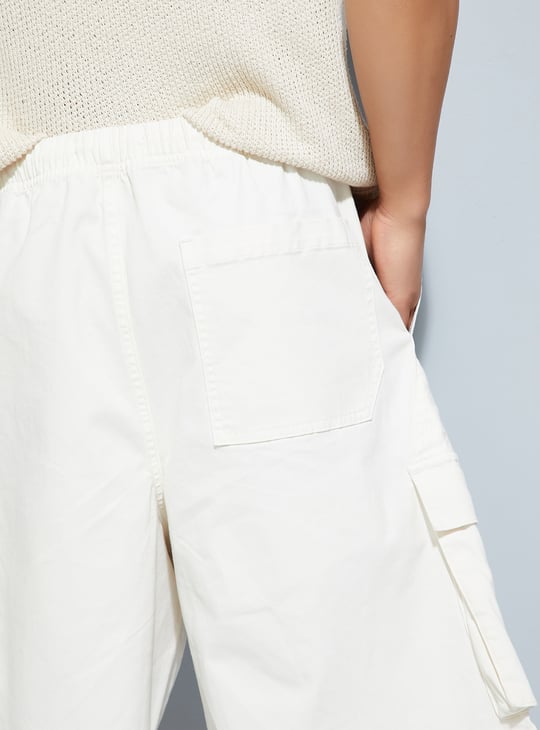 URB_N Men Solid Cargo Shorts