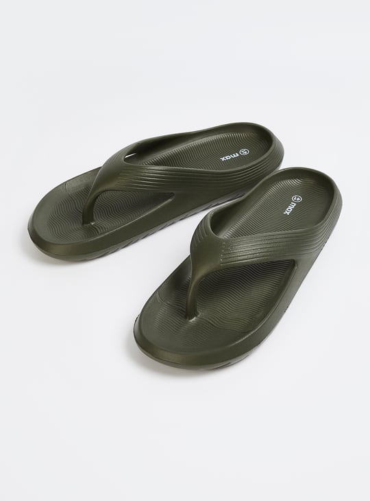 Men Textured Flip Flops