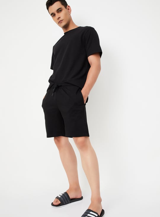 Men Solid Knit Shorts