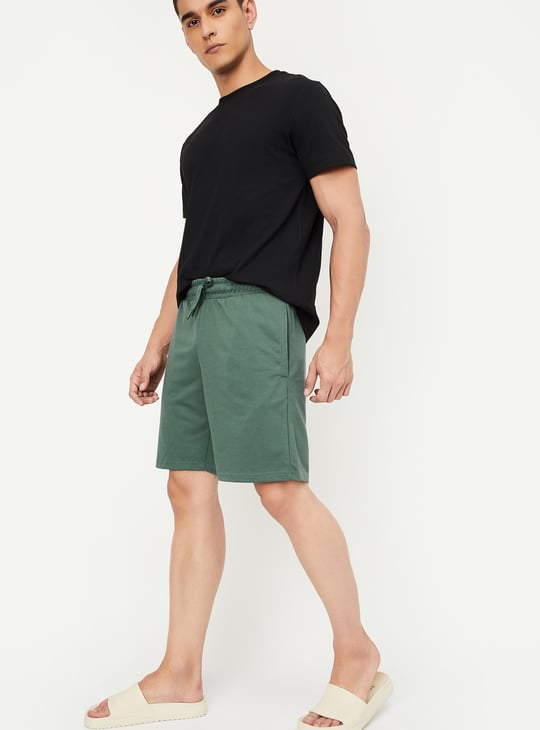 Men Solid Knit Shorts