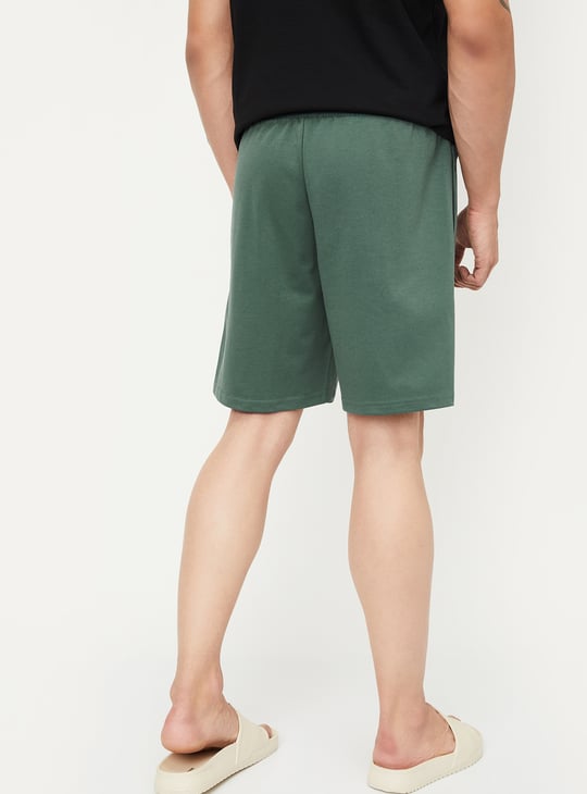 Men Solid Knit Shorts