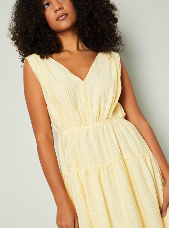 Women Textured Tiered Maxi Dress