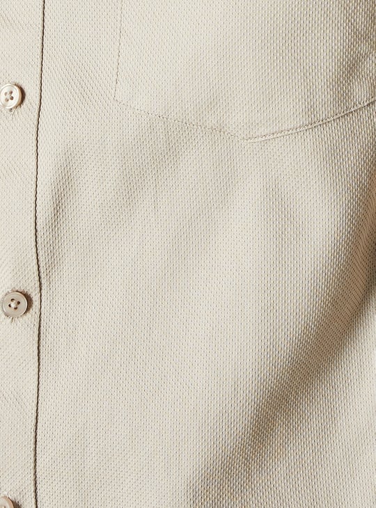 Men Textured Slim Fit Shirt