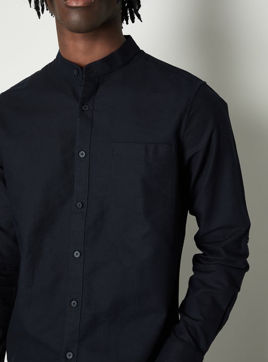 Men Textured Slim Fit Shirt