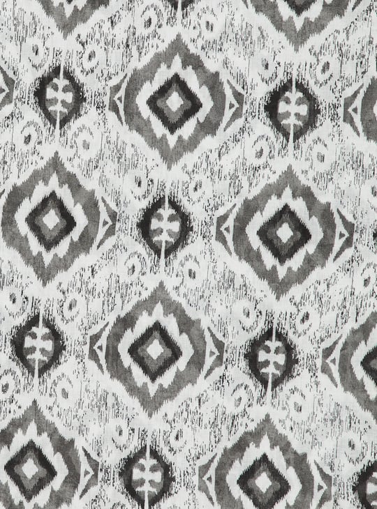 Women Embroidered Straight Kurta Set