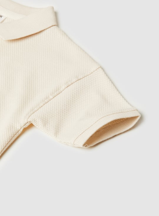 Boys Textured Polo T-shirt