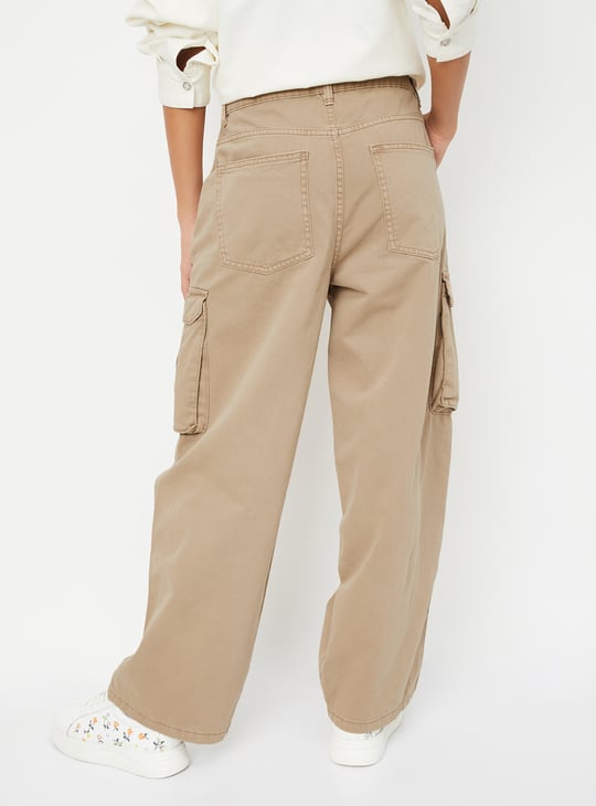 Women Solid Cargo Jeans